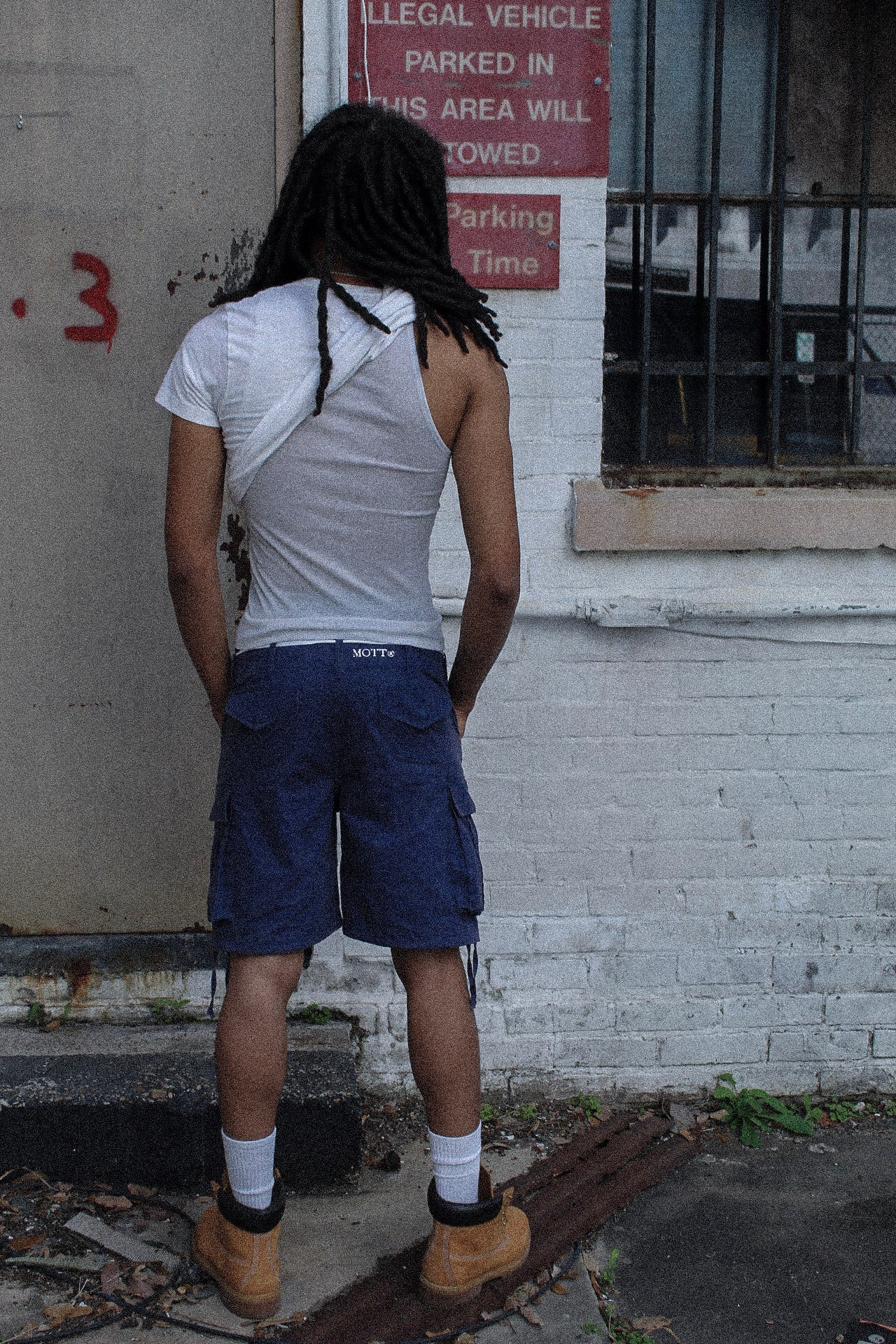 MOTTDIERA®

Uniforms in testing.
Issue 001.

Preorders open March 24